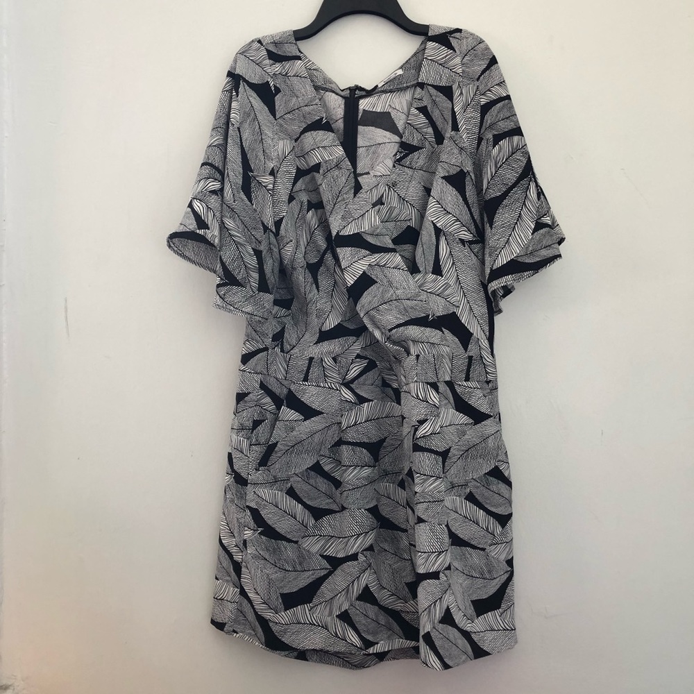 Ann Taylor LOFT Romper size 12